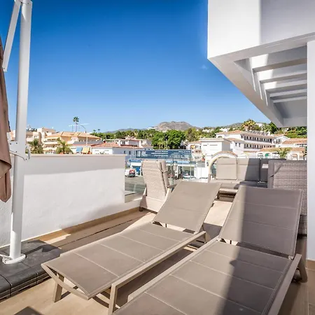 Vivi Homes - Alira, Pool, Terrace, Close To Apartamento