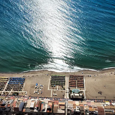 Vivi Homes - Alira, Pool, Terrace, Close To Apartamento *